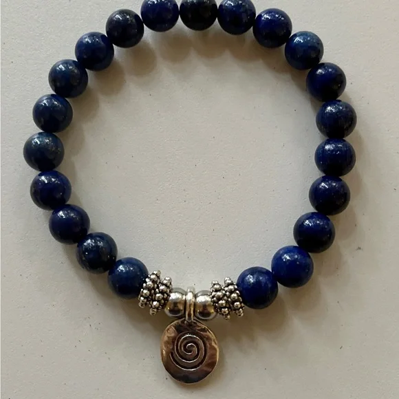 Dark Blue Lapis Handcrafted Bead Bracelet - Picture 5 of 6